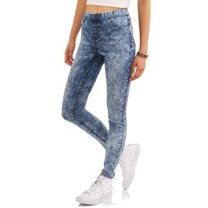 No Boundaries Acid Wash Jeggings